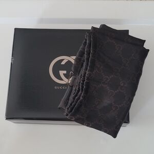 Gucci String Dustbag and Perfume Box